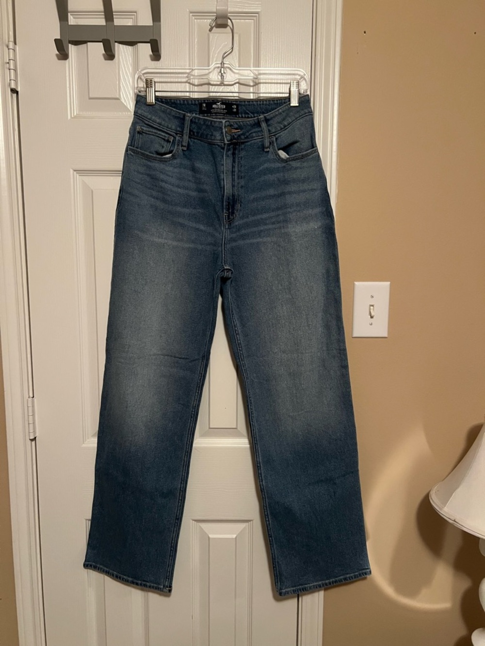 Hollister Women’s Ultra High-Rise Dad Jeans